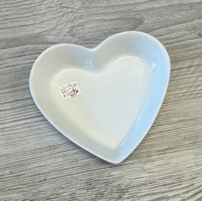 White Ceramic Heart Dish 6"