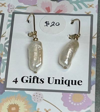 14K Gold Filled Natural Pearl Lever Earrings