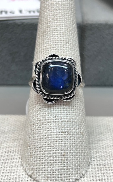 Sterling Silver - Madagascar Labradorite - Ring